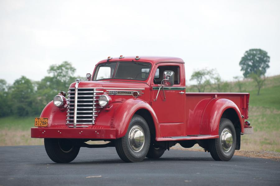  Diamond T Model 201 Pickup 1938 года  (фото 1 из 21)